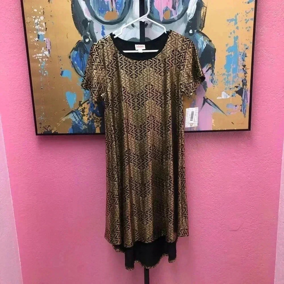 LuLaRoe Elegant Carly - Picture 1 of 6